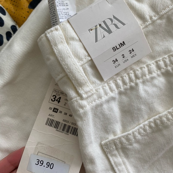 Zara Slim Jeans - Picture 2 of 3